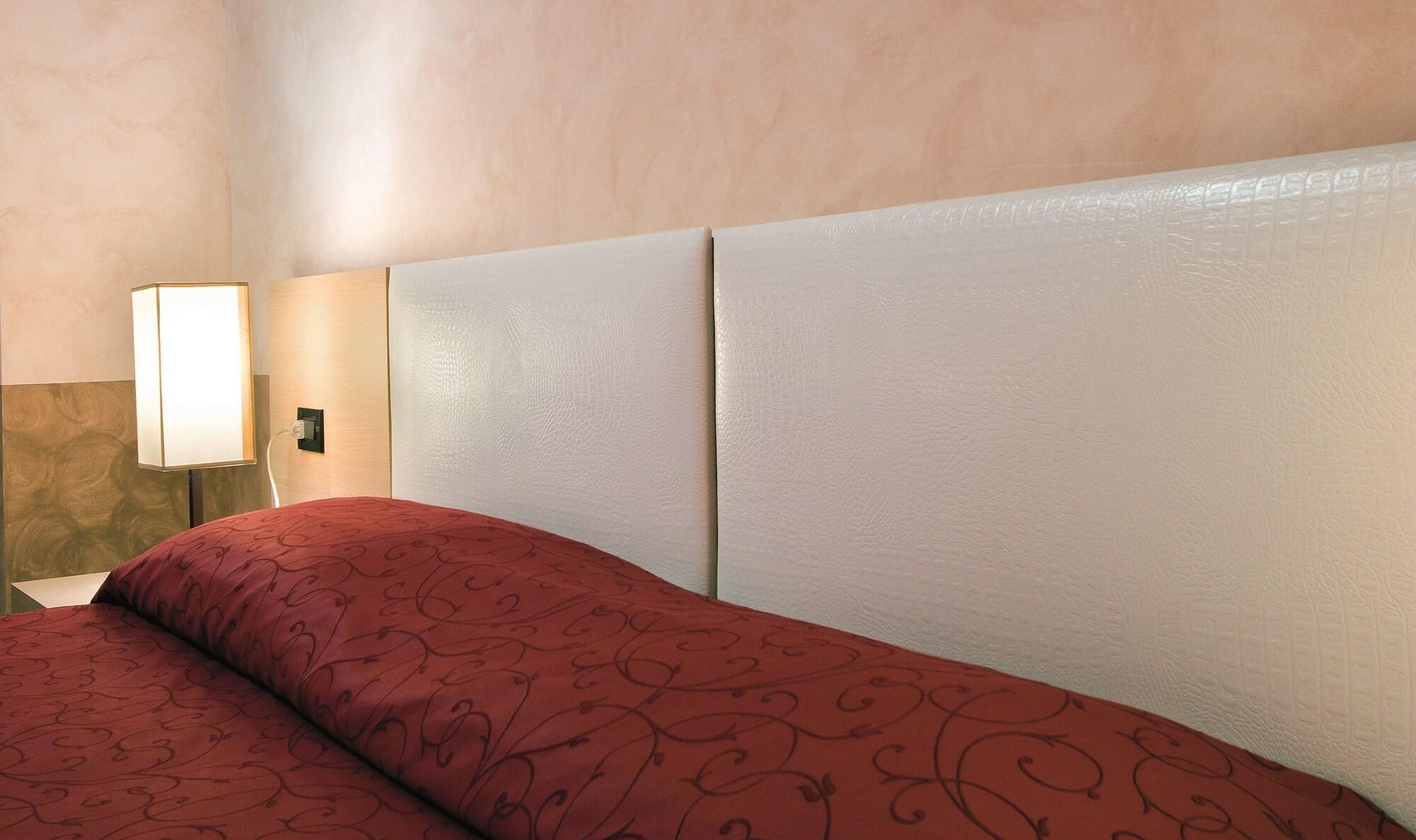 Domus Park & 4*